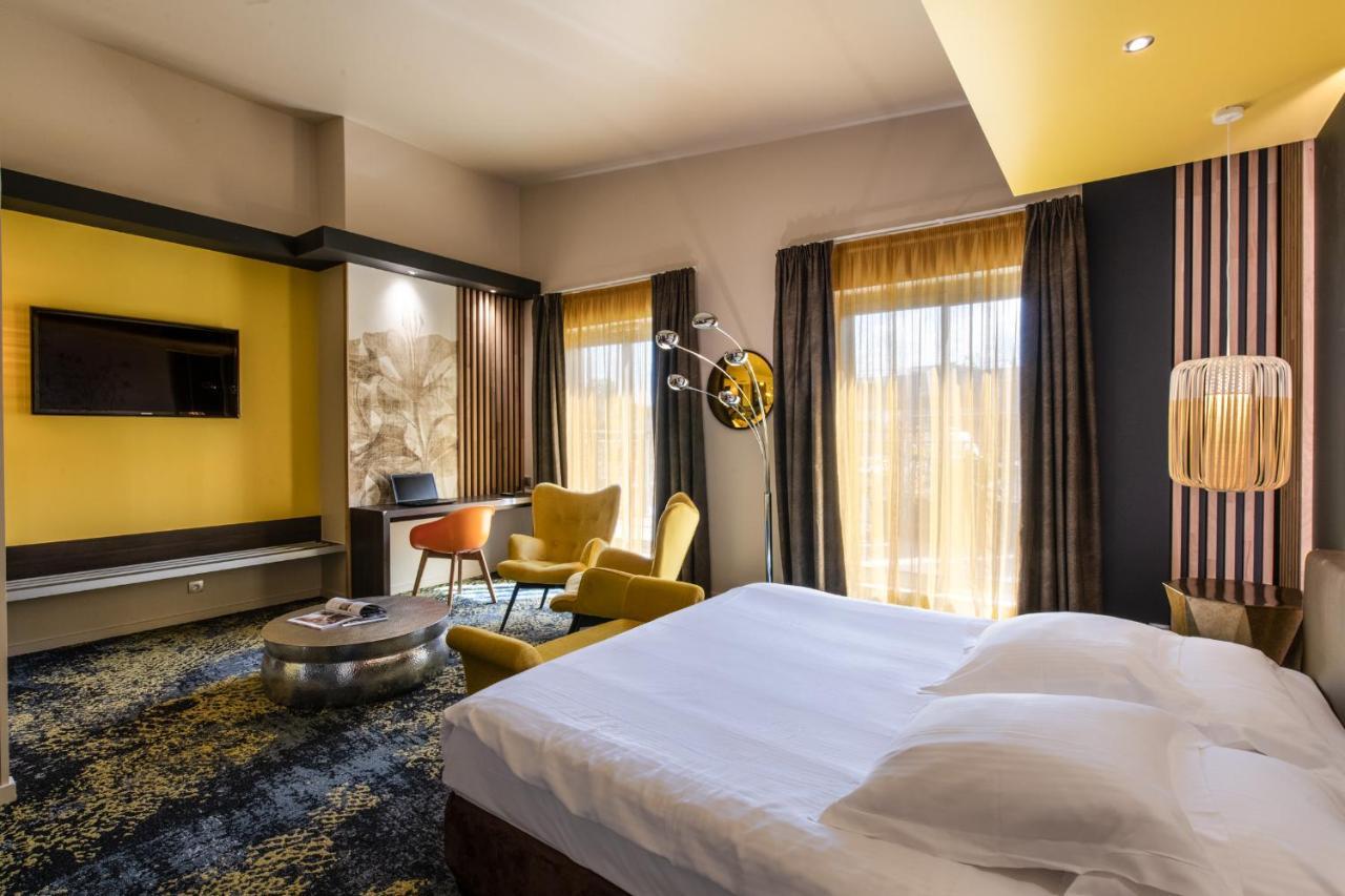 Best Western Aquakub Aix-les-Bains Exterior foto