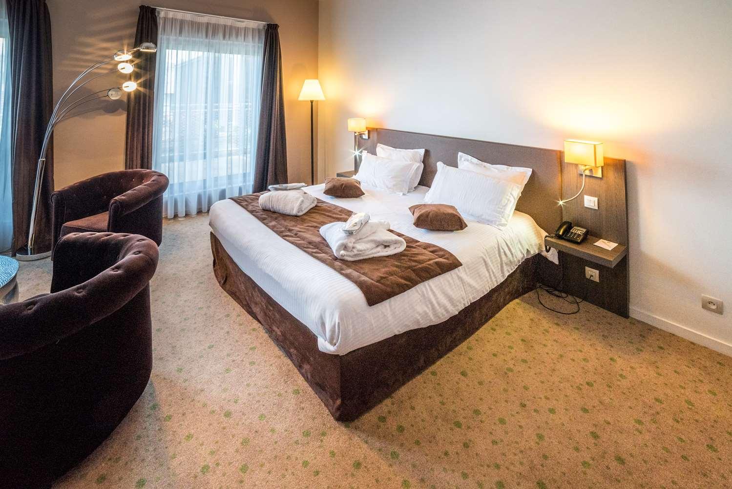 Best Western Aquakub Aix-les-Bains Exterior foto