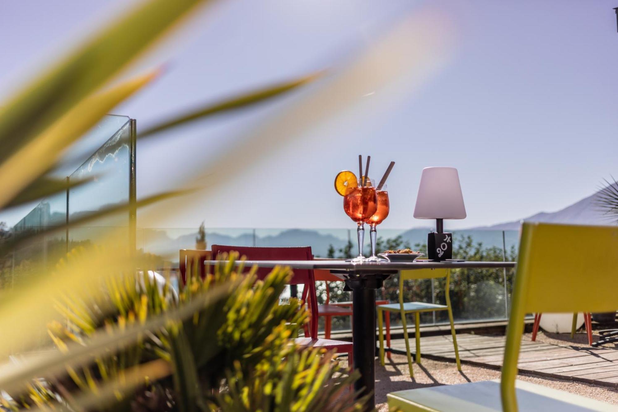 Best Western Aquakub Aix-les-Bains Exterior foto